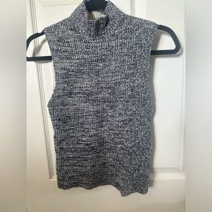 Knitted shell top size: S